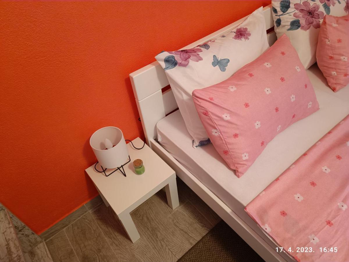 Villa Nana Kulen Vakuf Bagian luar foto