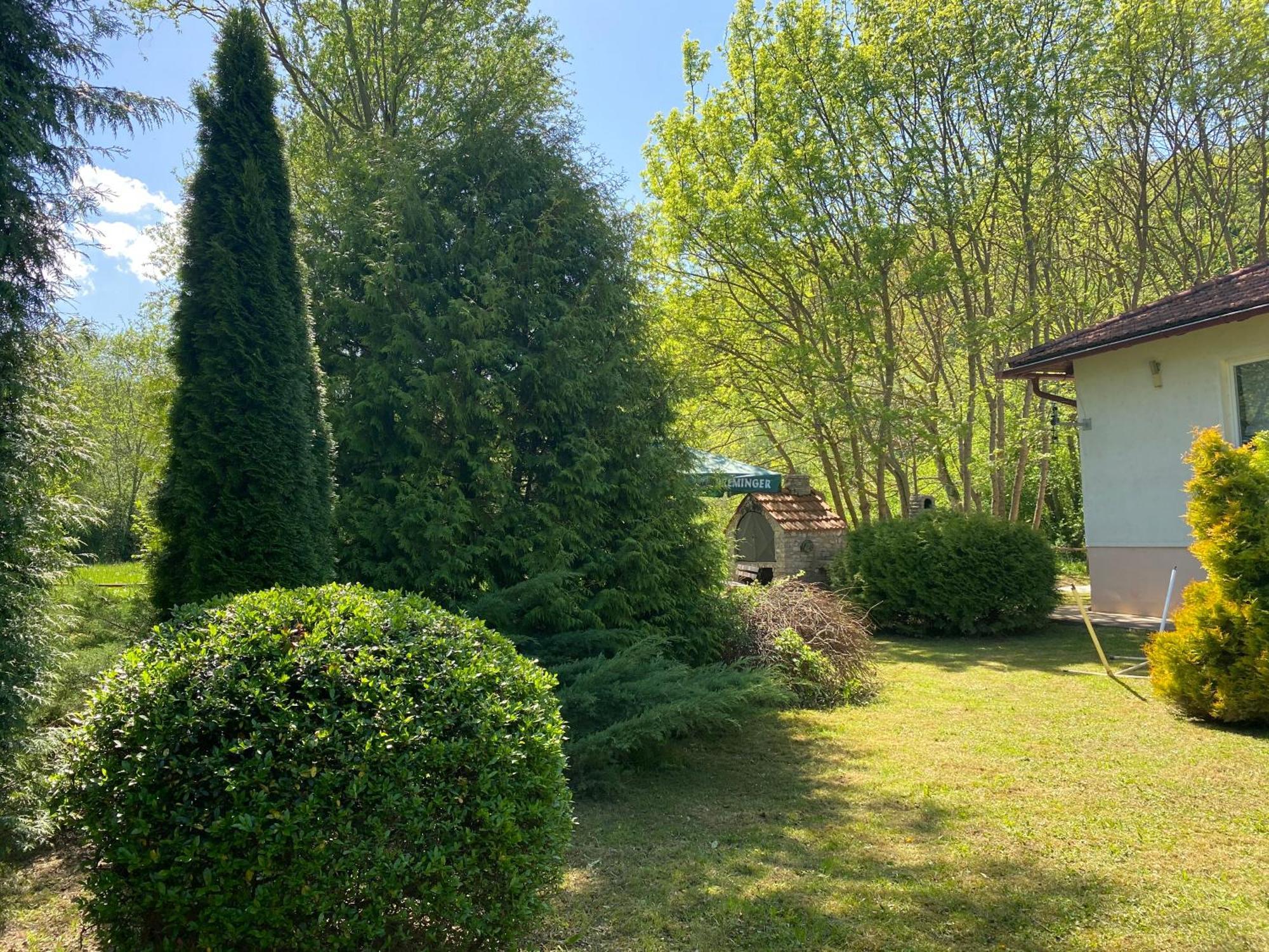 Villa Nana Kulen Vakuf Bagian luar foto